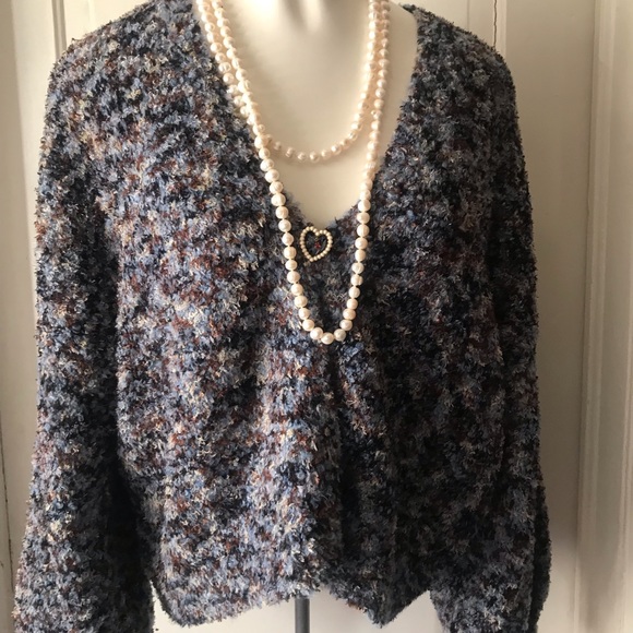 NWT. FRNCH Paris cardigan , OS, ( MRSP  $130) - Picture 1 of 16